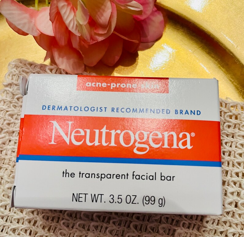 Neutrogena Transparent Facial Bar Acne-Prone Skin Formula Soap