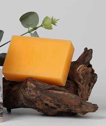 Tumeric Honey Soap Bar with Tea Tree Oil, Shea Butter, Coconut Oil, Vitamin C, Skin Brightening Soap for Face & Body