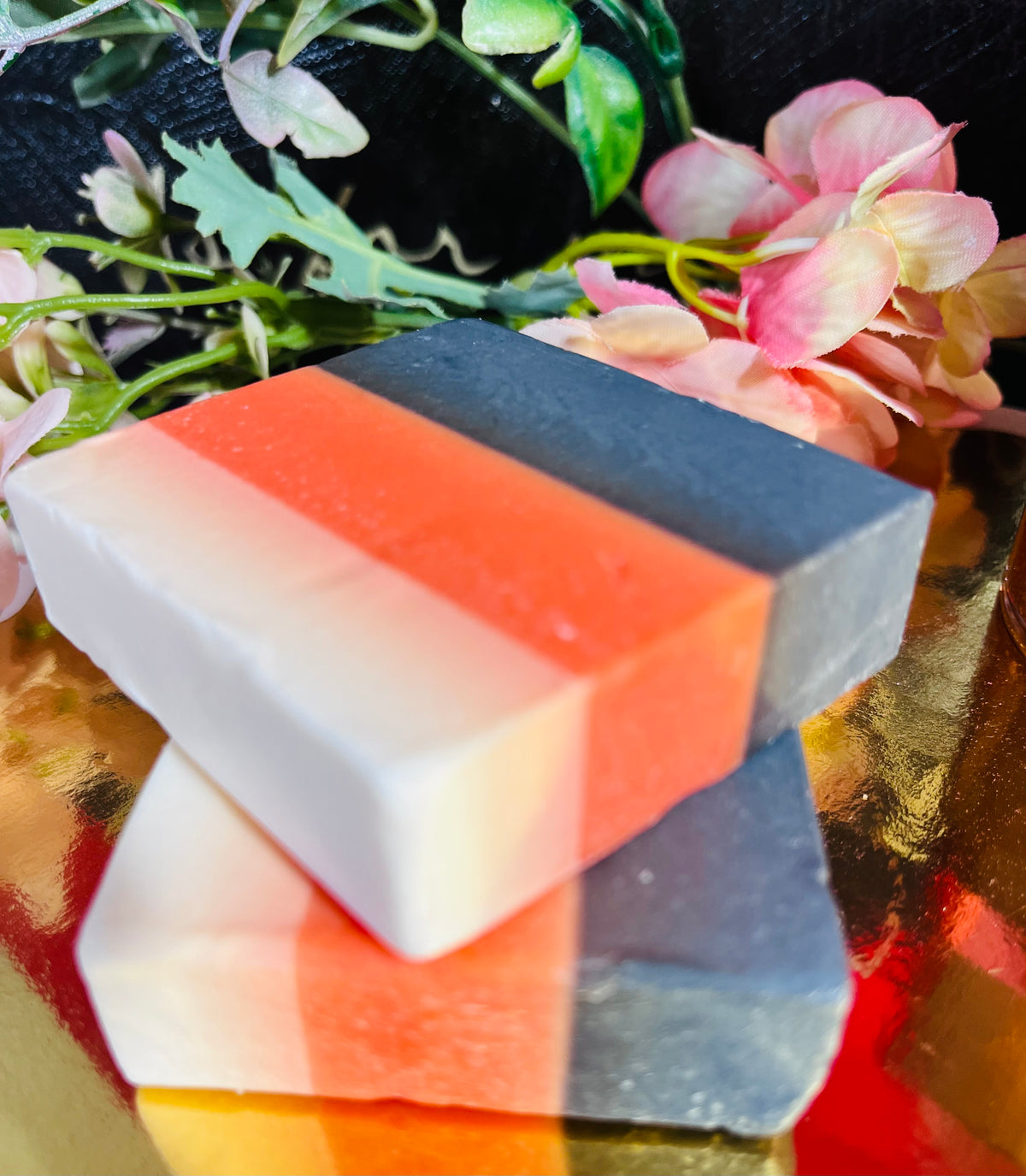 Premium Maximum Lightening and Peeling Soap with Glutathione, Arbutin, and Kojic acid, Rejuvenates and Clears Skin - 65 Gram Bar