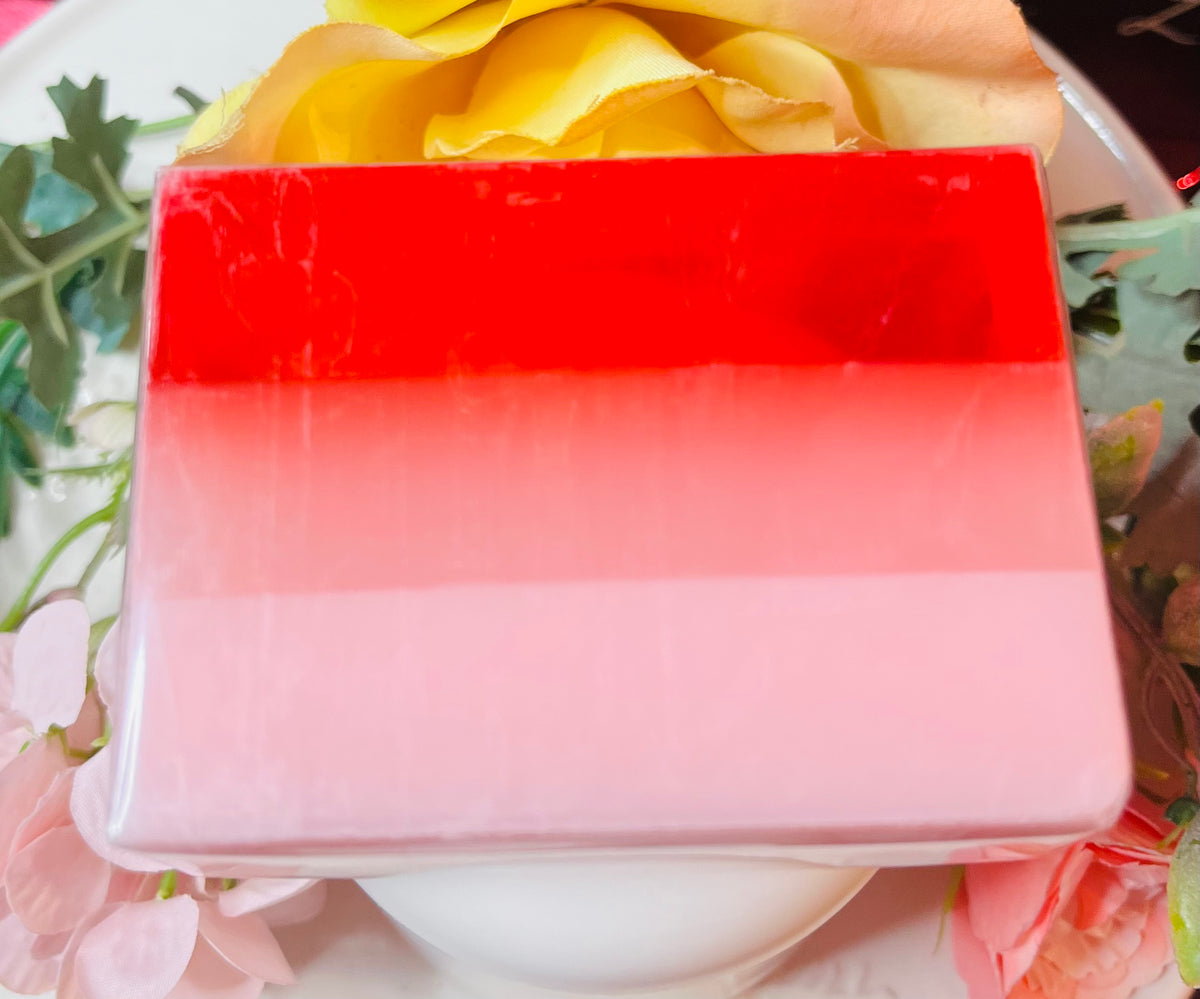 Strawberry Yoni Soap Bars,&nbsp; 100% Natural Organic Strawberry Yoni Bar Soap-With Ph Balance Yoni Wash Eliminates Odor Ph Balance Yoni Care Soap 5.28oz