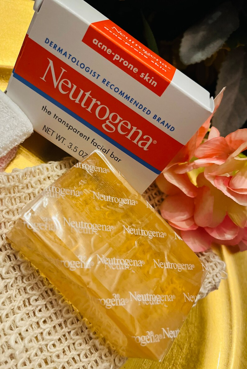 Neutrogena Transparent Facial Bar Acne-Prone Skin Formula Soap